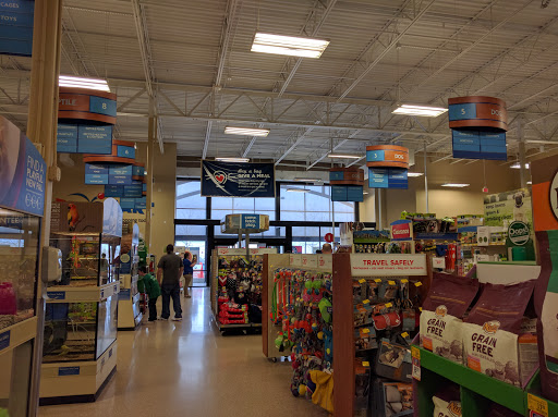 Pet Supply Store «PetSmart», reviews and photos, 7654 Campus View Dr, West Jordan, UT 84084, USA