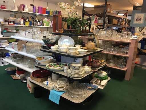 Thrift Store «Life Center Thriftshop», reviews and photos, 6331 6th Ave, Tacoma, WA 98406, USA