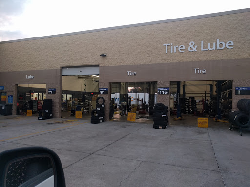 Tire Shop «Walmart Tires & Auto Parts», reviews and photos, 5800 US Highway 98 N, Lakeland, FL 33809, USA