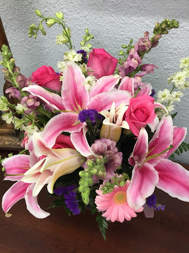 Florist «Central Florist», reviews and photos, 13561 Hooper Rd, Baton Rouge, LA 70818, USA