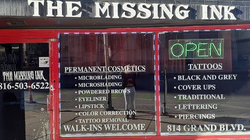 Explore small snake tattoo ideas, creative tattoo ideas in Kansas City, available at La plaza tattoo and art gallery