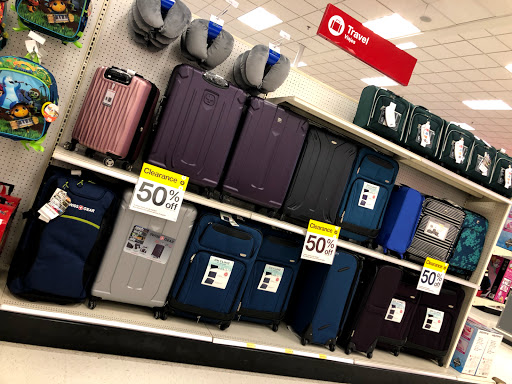 Department Store «Target», reviews and photos, 1 Mystic View Rd, Everett, MA 02149, USA