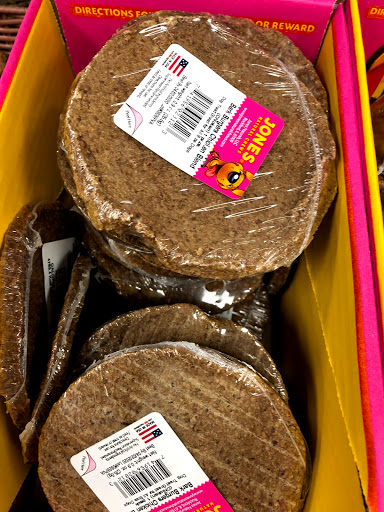 Pet Store «Pet Valu», reviews and photos, 1061 W Main St #12, Branford, CT 06405, USA