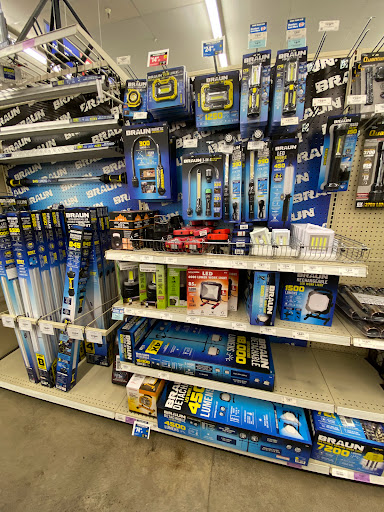 Hardware Store «Harbor Freight Tools», reviews and photos, 2950 NE Hogan Dr, Gresham, OR 97030, USA