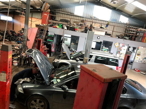 Gleesons Garage Newline