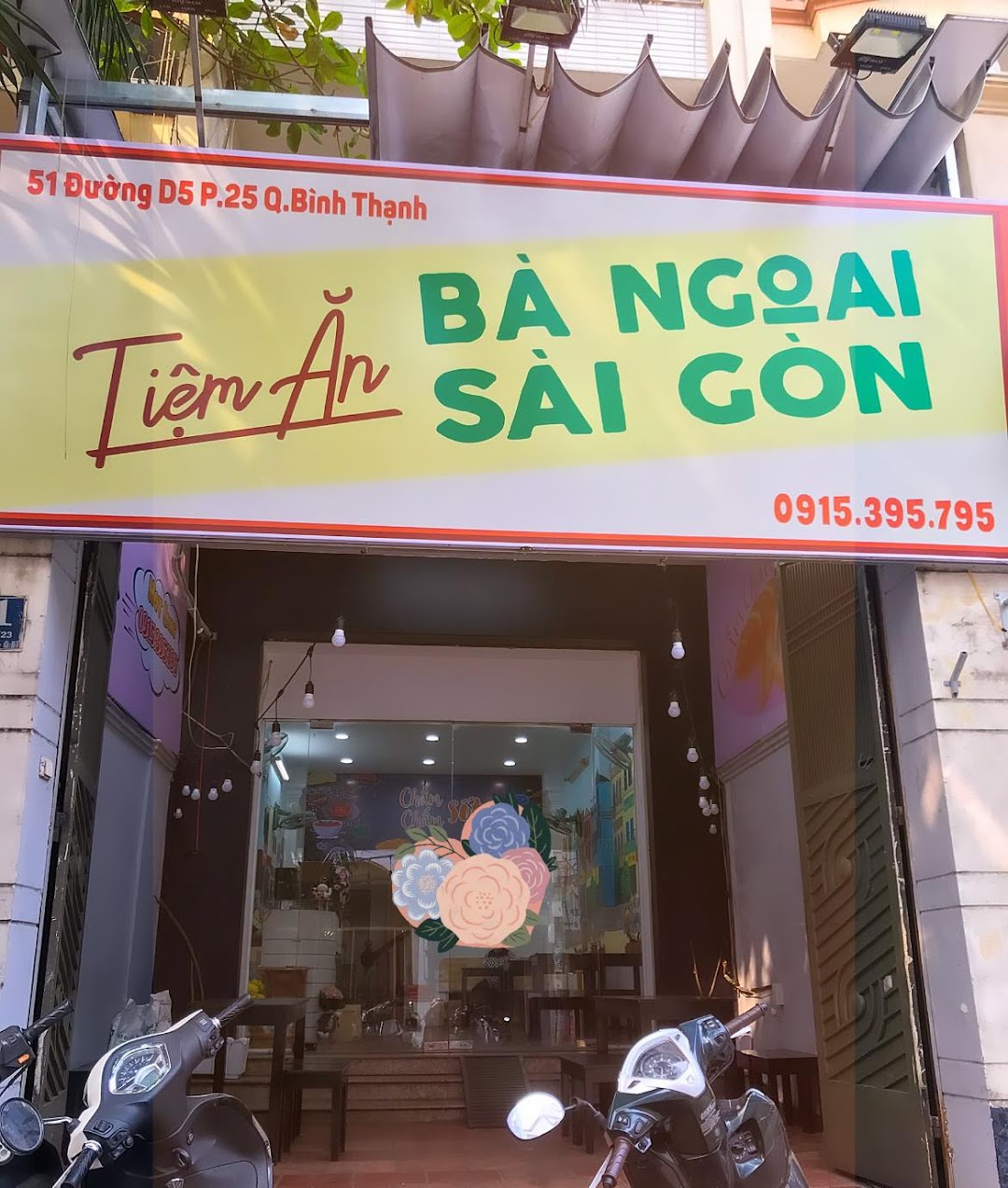 Tiệm ăn Bà Ngoại Sài Gòn