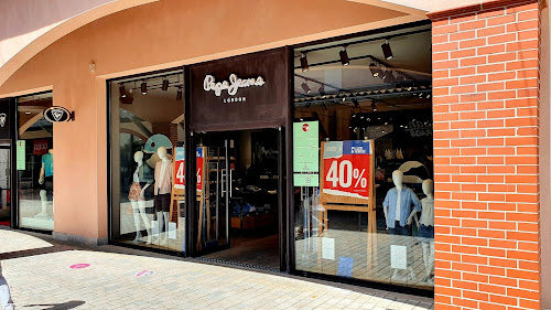 Magasin de vêtements Pepe Jeans Nailloux Outlet Village Nailloux