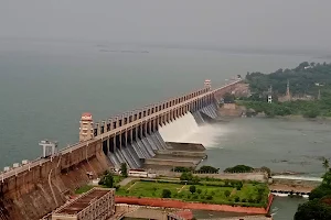 TB Dam Reservoir Viewpoint image