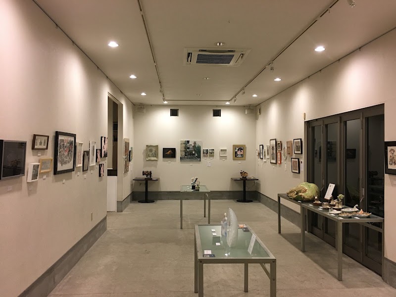 GALLERY 龍屋