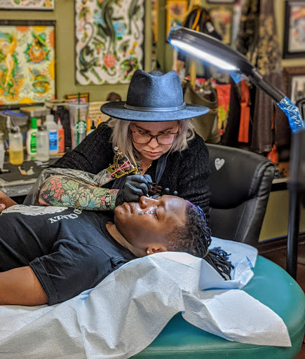 Tattoo Shop «Gold Rush Tattoo», reviews and photos, 1779 Newport Blvd # B, Costa Mesa, CA 92627, USA