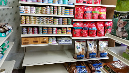 Pet Supply Store «Feed Corral Inc», reviews and photos, 634 Oregon Coast Hwy, Newport, OR 97365, USA