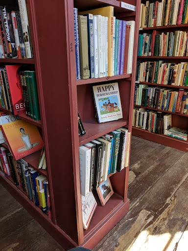 Book Store «Riverby Books», reviews and photos, 805 Caroline St, Fredericksburg, VA 22401, USA