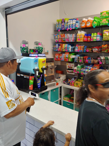 Laundromat «Love Laundry Howe/El Camino», reviews and photos, 2410 Howe Ave, Sacramento, CA 95825, USA