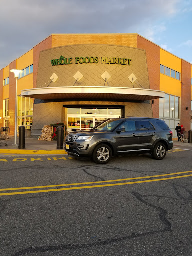 Grocery Store «Whole Foods Market», reviews and photos, 300 Bergen Town Center, Paramus, NJ 07652, USA