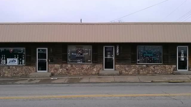 Lawrenceburg Barbershop 40342