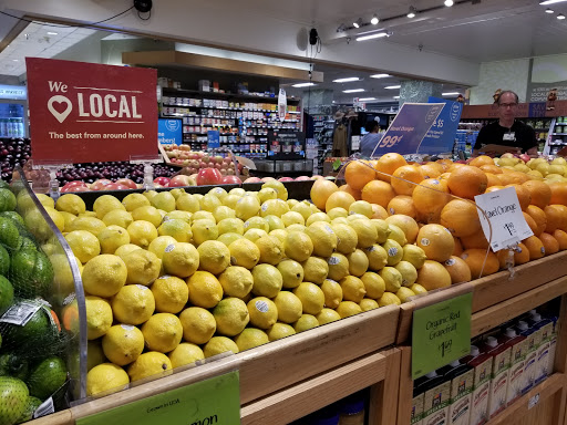 Grocery Store «Whole Foods Market», reviews and photos, 239 N Crescent Dr, Beverly Hills, CA 90210, USA