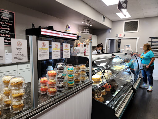 Bakery «Gourmet Goodies Bake Shop», reviews and photos, 68 4th St NW, Winter Haven, FL 33881, USA