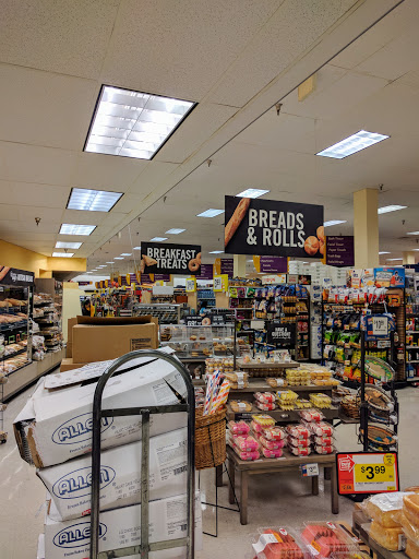 Supermarket «Giant», reviews and photos, 7919 Tuckerman Ln, Potomac, MD 20854, USA