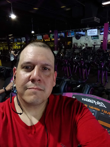 Gym «Planet Fitness», reviews and photos, 3535 W Walnut Ave, Visalia, CA 93277, USA