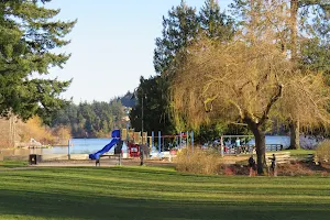 Glen Lake Park image