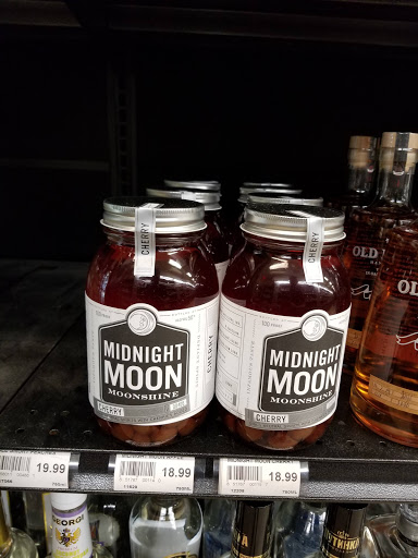 Liquor Store «Liquor Land», reviews and photos, 3756 Nostrand Ave, Brooklyn, NY 11235, USA