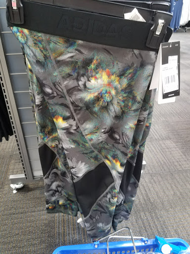 Sporting Goods Store «Academy Sports + Outdoors», reviews and photos, 140 E Bert Kouns Industrial Loop, Shreveport, LA 71106, USA