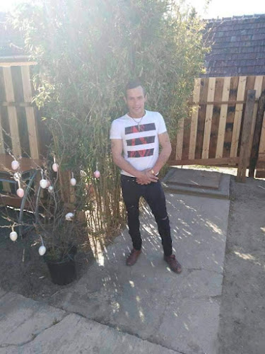 Club Paradise - Szórakozóhely