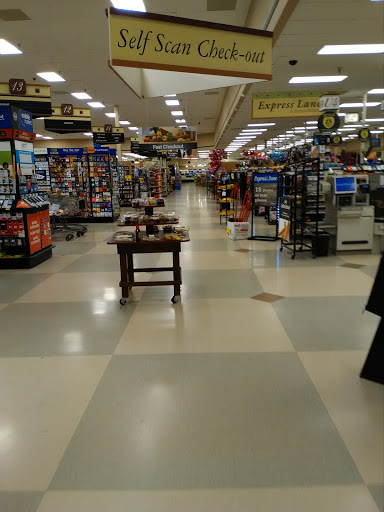 Grocery Store «Kroger», reviews and photos, 1474 Main St, Hamilton, OH 45013, USA