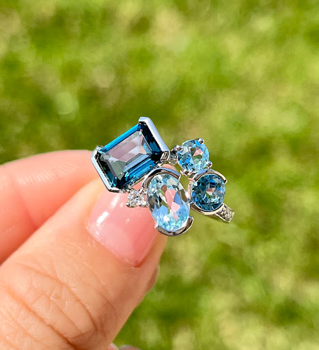 Jewelry Store «Ballard & Ballard Jewelers», reviews and photos, 18400 Brookhurst St, Fountain Valley, CA 92708, USA