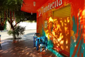 La Tiendecita image