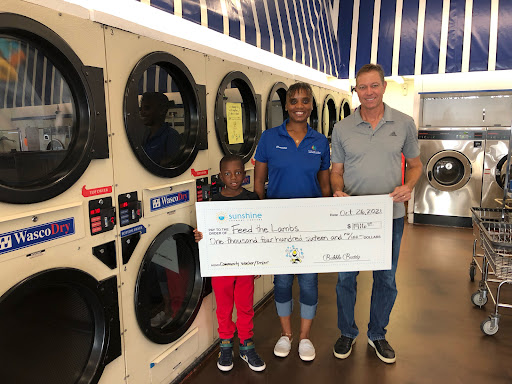 Laundromat «Sunshine Coin Laundry», reviews and photos, 485 21st St, Vero Beach, FL 32960, USA