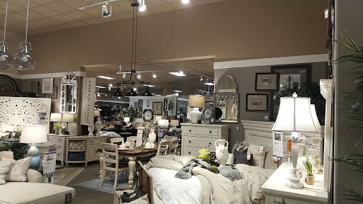 Furniture Store «Ashley HomeStore», reviews and photos, 9301 Tampa Ave, Northridge, CA 91324, USA