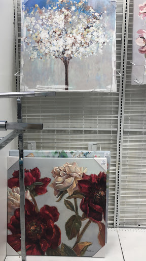 Clothing Store «Ross Dress for Less», reviews and photos, 13065 Lee Jackson Memorial Hwy, Fairfax, VA 22033, USA