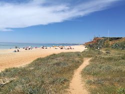 Praia da falesia'in fotoğrafı çok temiz temizlik seviyesi ile
