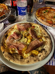 Pizzeria Forno Antico Via Sulmona, 3, 84059 Marina di Camerota SA, Italia