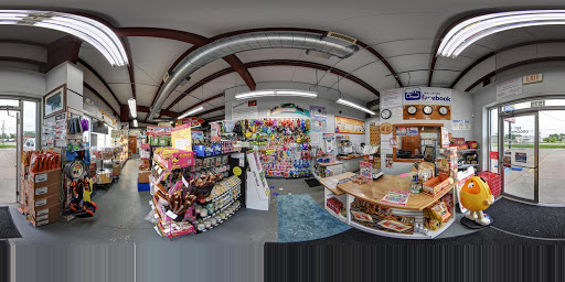 Pet Supply Store «PetSakes», reviews and photos, 1575 E Euclid Ave, Des Moines, IA 50316, USA