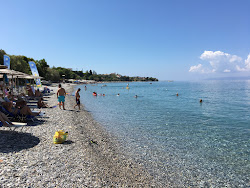 Paralia Mikri Mantinia'in fotoğrafı birden fazla uzun koy ile birlikte