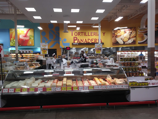 Grocery Store «El Super», reviews and photos, 1251 E Southern Ave, Mesa, AZ 85204, USA