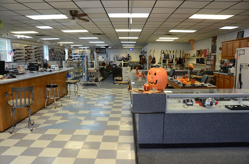 Pawn Shop «Murfreesboro Pawn & Gold», reviews and photos, 338 SE Broad St, Murfreesboro, TN 37130, USA