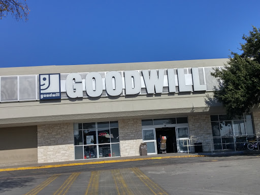 Thrift Store «Goodwill», reviews and photos