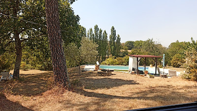 Home camper Gisèle et Rolland à Barjac