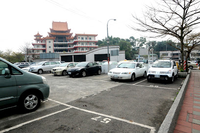 No. 26-28, Heping Road Parking