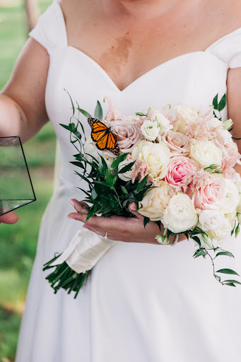 Florist «Affordable Flowers», reviews and photos, 33289 Woodward Ave, Birmingham, MI 48009, USA