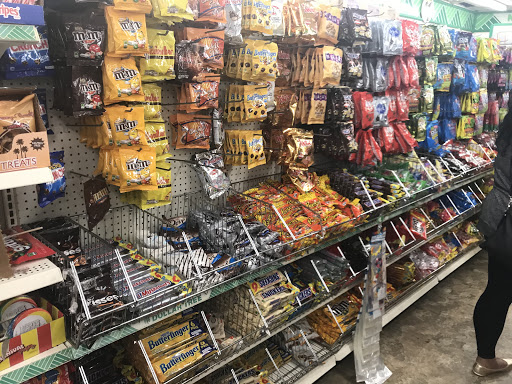 Dollar Store «Dollar Tree», reviews and photos, 847 Queen St, Southington, CT 06489, USA