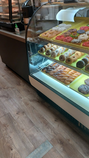 Donut Shop «Southern Maid Donut Shop», reviews and photos, 1152 N Buckner Blvd # 125, Dallas, TX 75218, USA