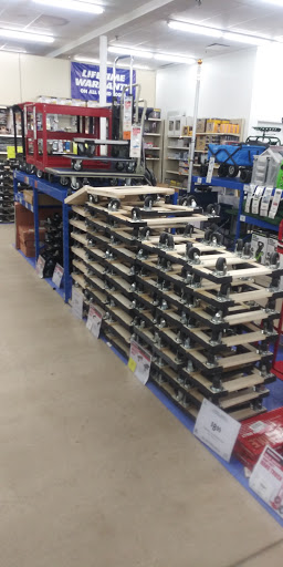 Hardware Store «Harbor Freight Tools», reviews and photos, 7520 W 159th St, Orland Park, IL 60462, USA