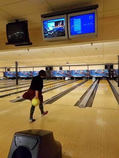 Bowling Alley «Superior Entertainment Centre», reviews and photos, 3060 US-41, Marquette, MI 49855, USA