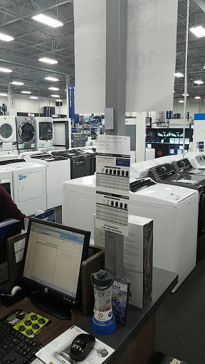 Electronics Store «Best Buy», reviews and photos, 2478 Central Park Ave, Yonkers, NY 10710, USA