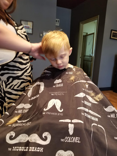 Beauty Salon «J Klips Family Hair care», reviews and photos, 2944 E Highland Rd, Highland Charter Twp, MI 48356, USA