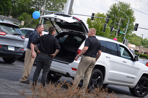 Used Car Dealer «Davenport Used Car Superstore», reviews and photos, 4618 N Brady St, Davenport, IA 52806, USA